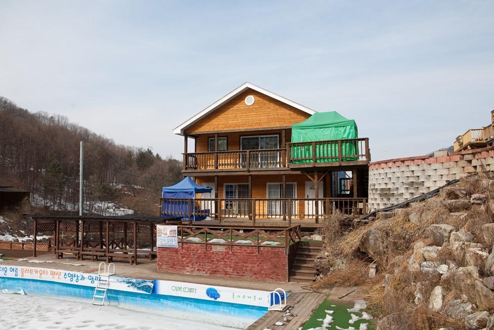 Woorideul Pension Chuncheon Exterior photo